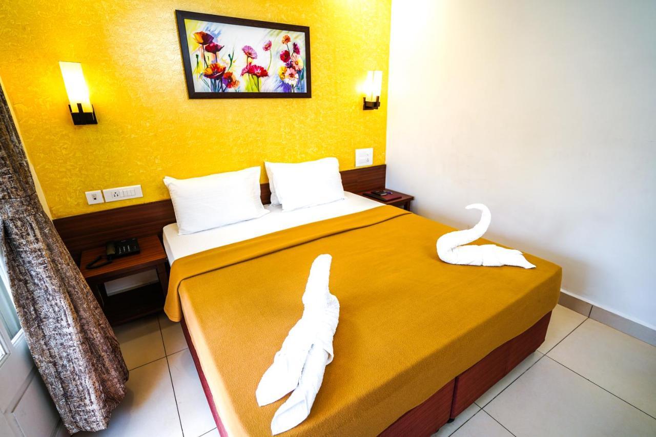 Grande Ave Maria Resort Candolim Kültér fotó
