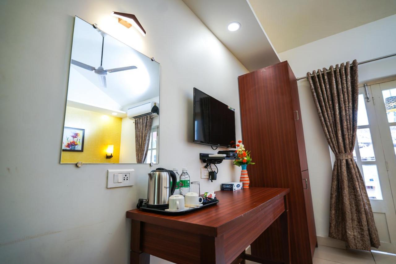 Grande Ave Maria Resort Candolim Kültér fotó