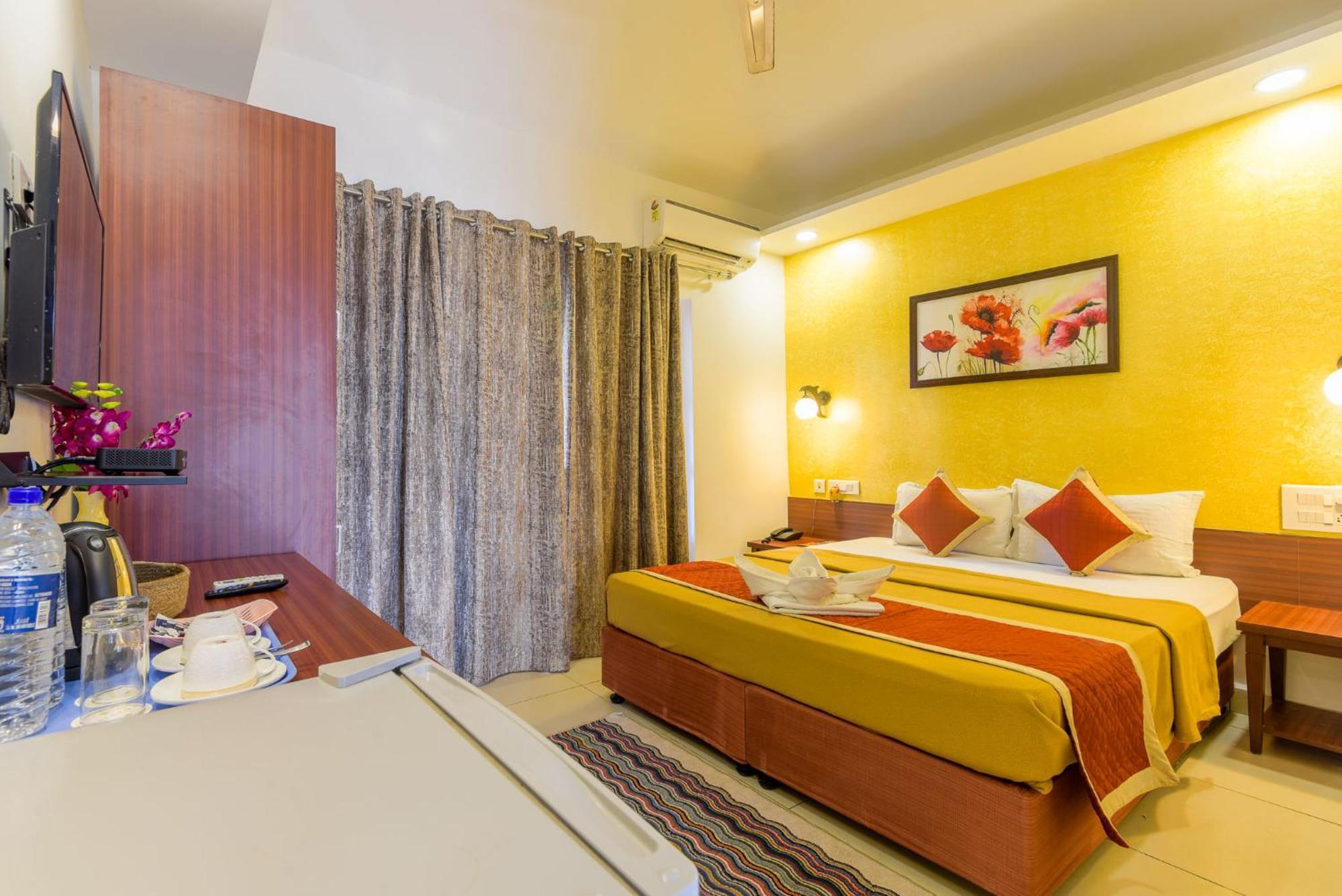Grande Ave Maria Resort Candolim Kültér fotó